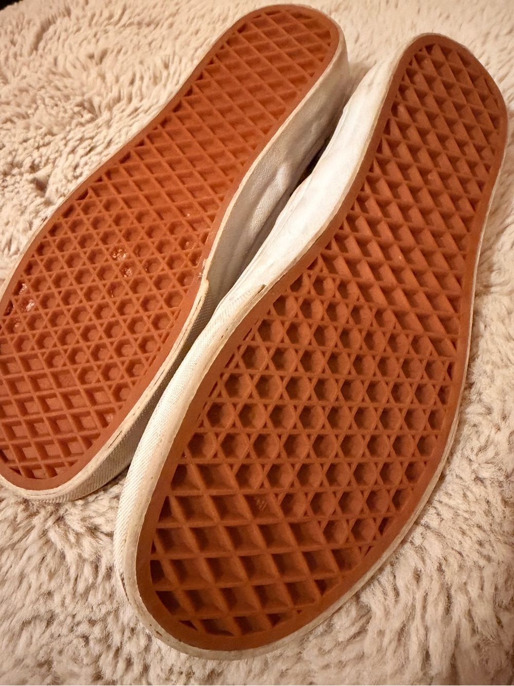 Vans - Picture 4 of 5